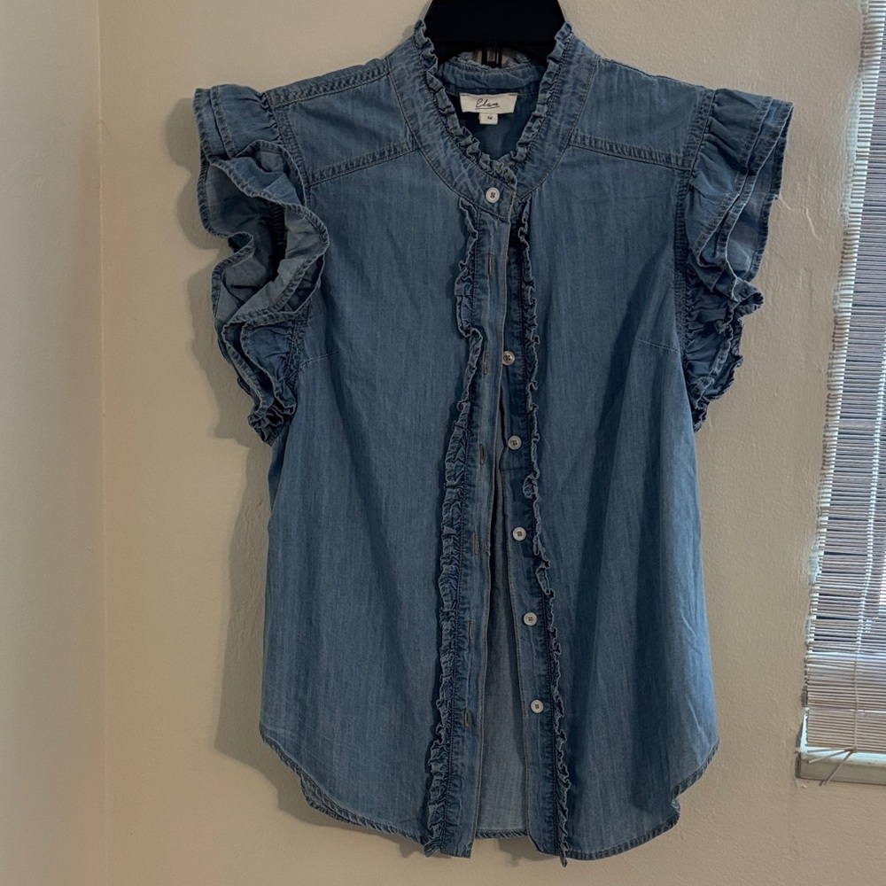 Elan Light Blue Ruffled Chambray Button-Front Top